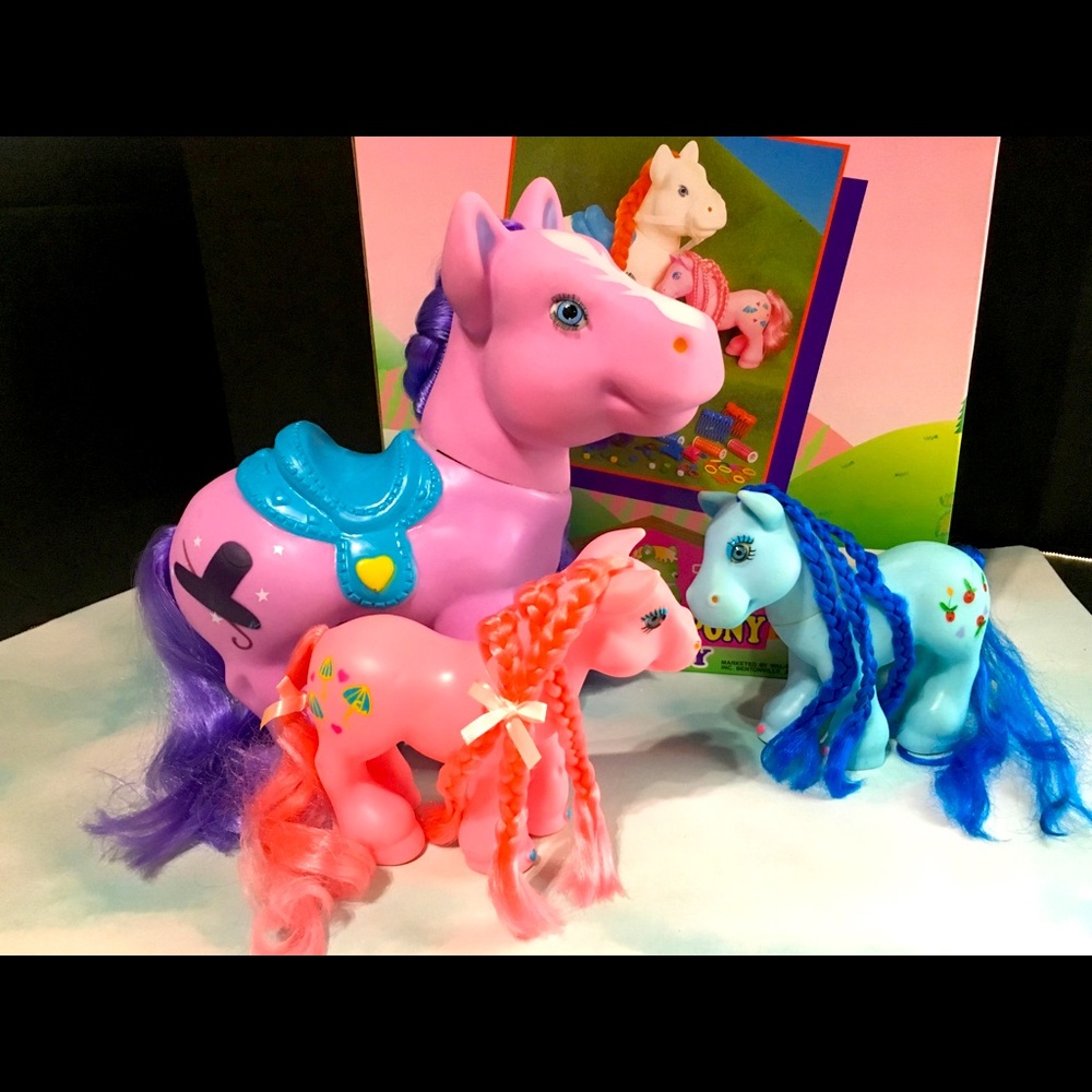 PRETTY PONY FAMILY 90s w/Accessories Giant Size - Picture 7 of 15